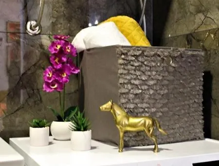 Royal Luxury With Garden And Private Parking Apartmán Split